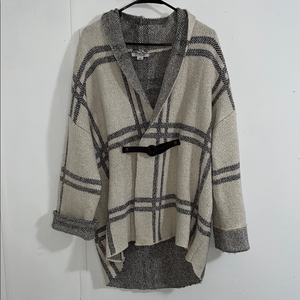 Simply Noelle Cardigan Size L/XL